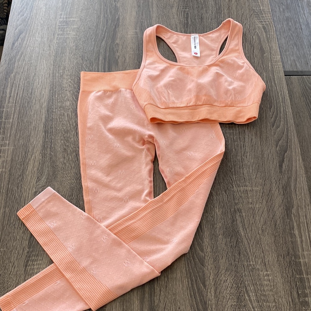 Muses Only set. Leggings & crop top set.   Sz S